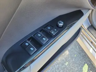 Toyota Camry 2019 XLE 4dr Sedan