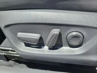 Toyota Camry 2019 XLE 4dr Sedan