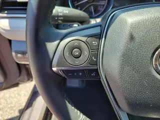 Toyota Camry 2019 XLE 4dr Sedan