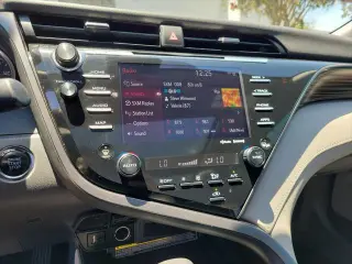 Toyota Camry 2019 XLE 4dr Sedan