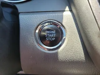 Toyota Camry 2019 XLE 4dr Sedan