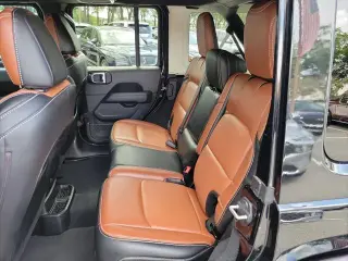 Jeep Wrangler Unlimited 2020 4x4 Sahara 4dr SUV