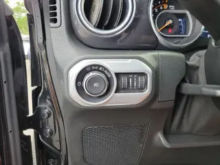 Jeep Wrangler Unlimited 2020 4x4 Sahara 4dr SUV