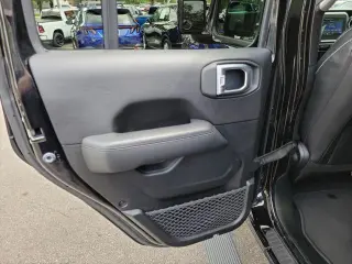 Jeep Wrangler Unlimited 2020 4x4 Sahara 4dr SUV