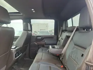 GMC Sierra 3500HD 2020 4x4 Denali 4dr Crew Cab SB SRW