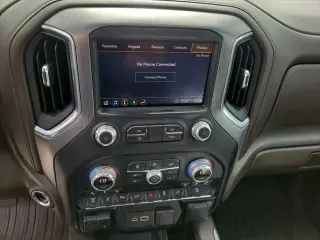 GMC Sierra 3500HD 2020 4x4 Denali 4dr Crew Cab SB SRW