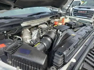 GMC Sierra 3500HD 2020 4x4 Denali 4dr Crew Cab SB SRW