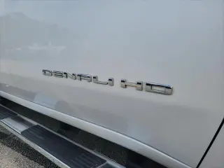 GMC Sierra 3500HD 2020 4x4 Denali 4dr Crew Cab SB SRW