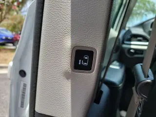 Chrysler Pacifica Hybrid 2022 Touring L 4dr Mini-Van