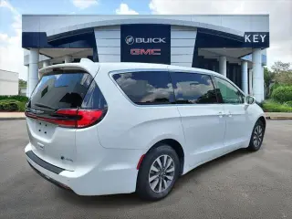 Chrysler Pacifica Hybrid 2022 Touring L 4dr Mini-Van