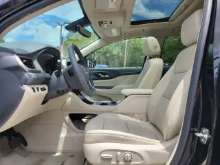 GMC Acadia 2023 Denali 4dr SUV