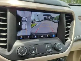 GMC Acadia 2023 Denali 4dr SUV