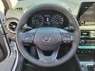 Hyundai KONA 2023 SEL 4dr Crossover