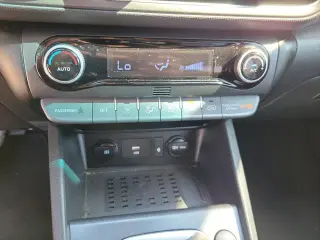 Hyundai KONA 2023 SEL 4dr Crossover