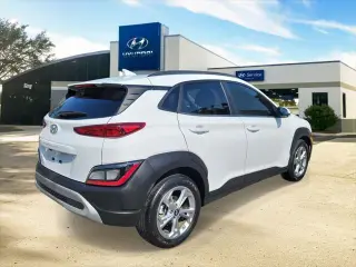 Hyundai KONA 2023 SEL 4dr Crossover