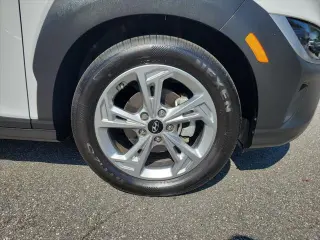 Hyundai KONA 2023 SEL 4dr Crossover