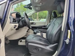 Chrysler Pacifica 2019 Touring L 4dr Mini-Van