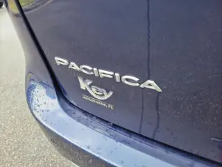 Chrysler Pacifica 2019 Touring L 4dr Mini-Van
