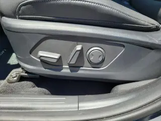 Hyundai TUCSON 2026 SEL Premium 4dr SUV