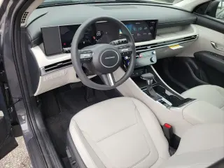 Hyundai TUCSON 2026 SEL 4dr SUV
