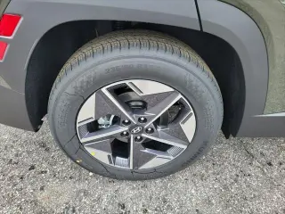 Hyundai TUCSON 2026 SEL 4dr SUV