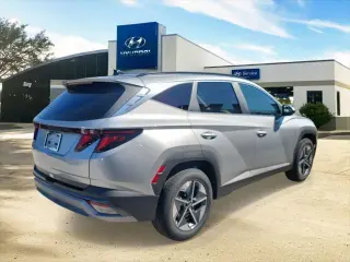 Hyundai TUCSON 2026 SEL 4dr SUV