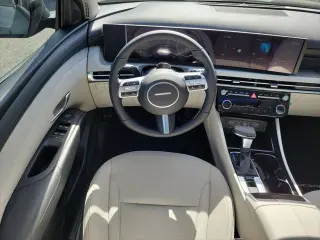 Hyundai TUCSON 2026 SEL Premium 4dr SUV