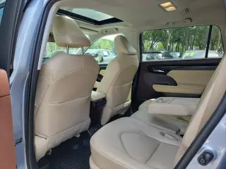 Toyota Highlander 2021 AWD XLE 4dr SUV