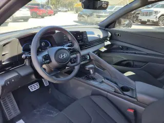 Hyundai ELANTRA 2025 SEL Sport 4dr Sedan