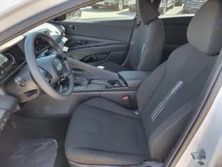 Hyundai ELANTRA 2025 SEL Sport 4dr Sedan