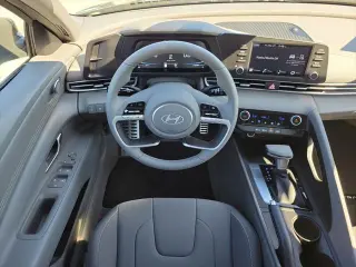 Hyundai ELANTRA 2026 SEL Sport 4dr Sedan