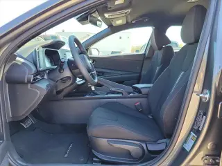 Hyundai ELANTRA 2026 SEL Sport 4dr Sedan
