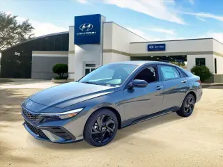 Hyundai ELANTRA 2026 SEL Sport 4dr Sedan