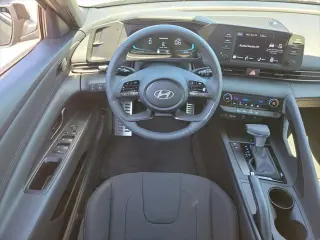 Hyundai ELANTRA 2026 SEL Sport 4dr Sedan