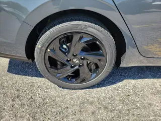 Hyundai ELANTRA 2026 SEL Sport 4dr Sedan