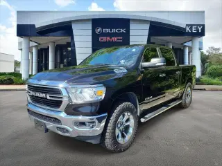 Ram 1500 2019 4x4 Big Horn 4dr Crew Cab 5.6 ft. SB Pickup