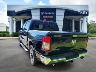 Ram 1500 2019 4x4 Big Horn 4dr Crew Cab 5.6 ft. SB Pickup