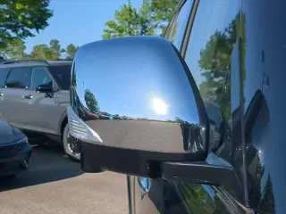 Nissan Armada 2023 4x2 Platinum 4dr SUV