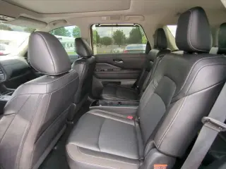 Nissan Pathfinder 2024 SL 4dr SUV