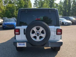 Jeep Wrangler Unlimited 2021 4x4 Sport 4dr SUV