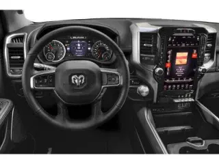 Ram 1500 2020 4x4 Laramie 4dr Crew Cab 5.6 ft. SB Pickup