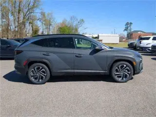 Hyundai TUCSON 2025 Limited 4dr SUV