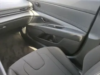 Hyundai ELANTRA 2026 SEL Sport Premium 4dr Sedan