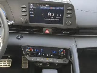 Hyundai ELANTRA 2026 SEL Sport Premium 4dr Sedan