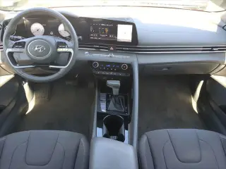 Hyundai ELANTRA 2023 SEL 4dr Sedan