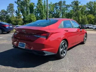 Hyundai ELANTRA 2023 SEL 4dr Sedan
