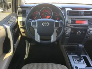 Toyota 4Runner 2012 4x2 SR5 4dr SUV