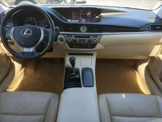 Lexus ES 350 2015 4dr Sedan