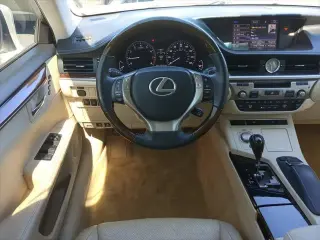 Lexus ES 350 2015 4dr Sedan