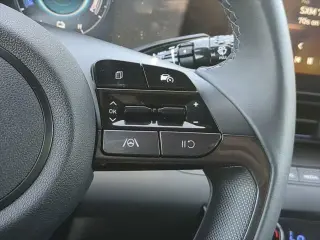 Hyundai ELANTRA Hybrid 2025 SEL Sport 4dr Sedan